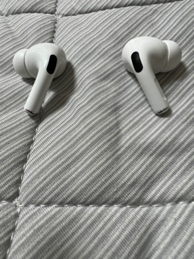 Apple airpods pro(第一世代)