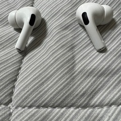 Apple airpods pro(第一世代)