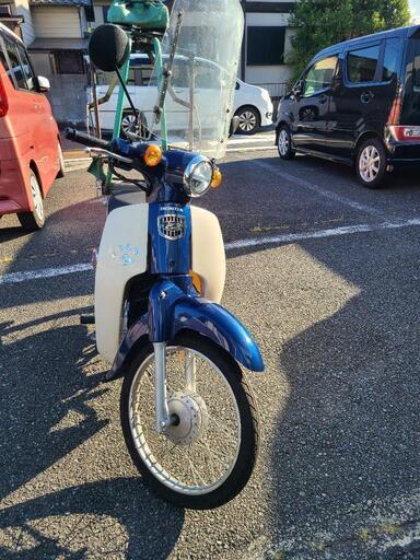 【終了】令和2年式　カブ　50cc  低走行車