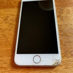 iPhone8 64GB シルバーです。