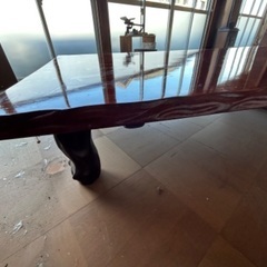 解体に伴い断捨離中🏠樫の木一枚物テーブル