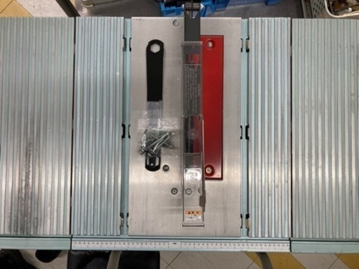 中古品◆日立工機　デーブル丸のこ　C10FE スタンド付き◆テスト◆ITUVTD0JM6FQ