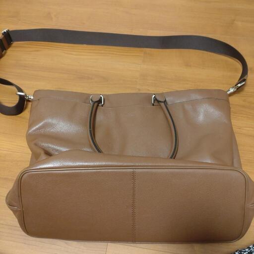 COACHメンズ　ショルダーバッグ
