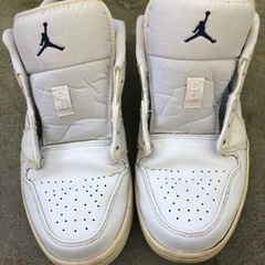 Jordan 1 Low White Obsidian ナイキ ...