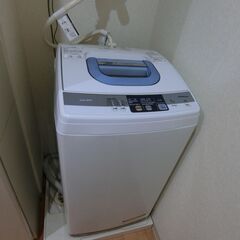 美品♪　洗濯機　HITAACHI 5kg NW-5MR　ピュアホ...
