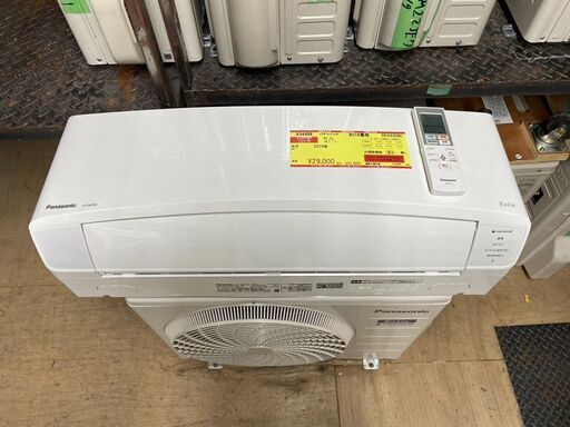 K04498　パナソニック　2019年製　中古エアコン　主に6畳用　冷房能力　2.2KW ／ 暖房能力　2.2KW