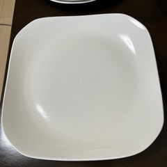 白いプレート　シンプルな皿　各種　不揃い