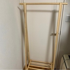 【無料】木製ハンガーラック