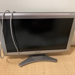 SHARP シャープ　液晶カラーテレビ　LC-20E6 リモコン付き