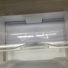 I-24【ご来店頂ける方限定】MITUBISHIの6ドア冷凍冷蔵庫です