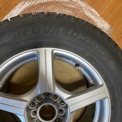 ⭐︎⭐︎値下げしました！⭐⭐︎︎［ミニバン、セダンにどうぞ！］16インチ スタッドレスタイヤホイール4本セット