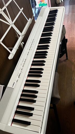 【お譲り決定】YAMAHA｜電子ピアノ｜ヤマハ88鍵・白ボディ｜P-105｜カバーつき