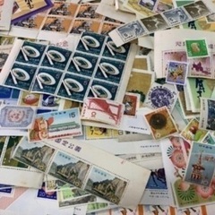 【お手伝いお願い致します】切手の仕分け・専用シートに貼り付けの画像