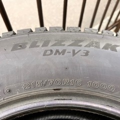 決まりました バリ山 2022年製 BRIDGESTONE ブリヂストン DM-V3 215/70R16 パジェロイオ、デリカ、エクリプスクロス、ジムニーなど！