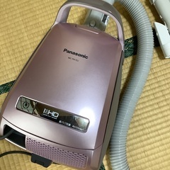 掃除機　Panasonic（紙パック式）
