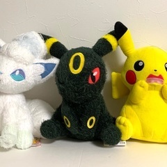 美品　ポケモン　ぬいぐるみ　タグ付き　ロコン　ピカチュウ　ブラッ...