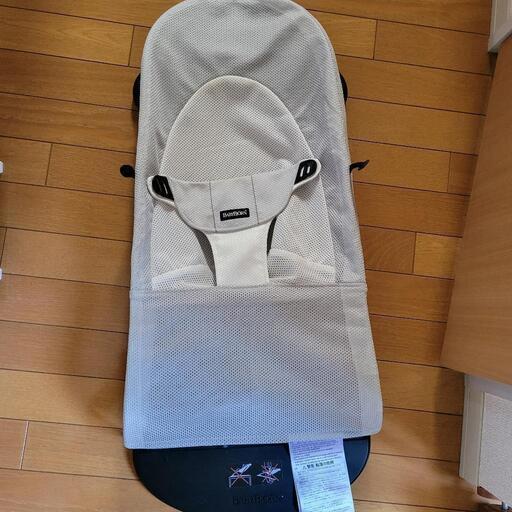 美品　ベビービョルン　バウンサー　ホワイトシルバー