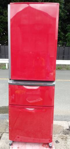 MITSUBISHI冷凍冷蔵庫MR-C37EZ-R　2016年製造　幅：60cm　容量：370L（冷凍81L、冷蔵289L）