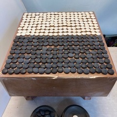 碁盤脚付☆94628無垢　碁器　碁石セット蛇目那智黒