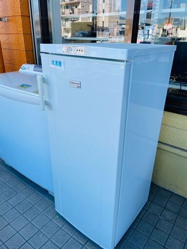 Electorlux(エレクトロラックス) 123L冷凍庫 ⭐定価￥24,89⭐ EFM1200WA-RJP 2012年147