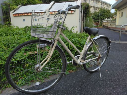ミヤタ　２７インチのベルトの自転車です。ＬＥＤオートライト、内装３段ギア付きです。