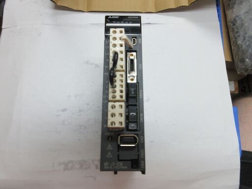 Mitsubishi Electric  ACサーボドライバー  MR-J3-20B