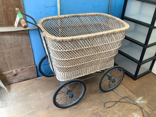 籐製 乳母車 うば車 管2230904CK (ベストバイ 静岡県袋井市)
