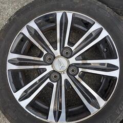 タント　ホイール・タイヤセット