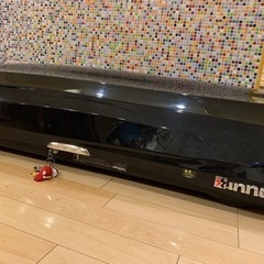 新品同様のキャリア : inno ルーフボックス