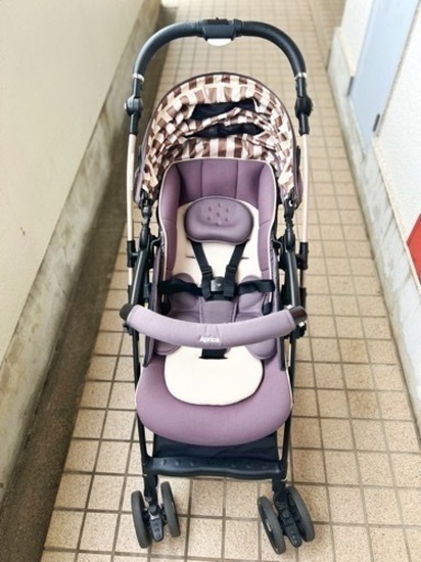美品 アップリカ ベビーカー