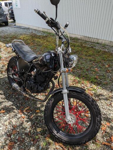 YAMAHA TW200 カスタム