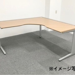 一時中止中⚠️中古　オカムラ　机　Ｌ型　パソコンデスク　オフィスデスク（引出し無し）
