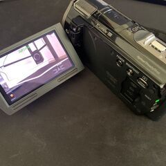 ビデオカメラ　Sony hdr-cx560v 64gb