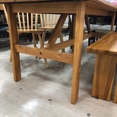 取りに来れる方限定！UNICOの４点ダイニングテーブルです！