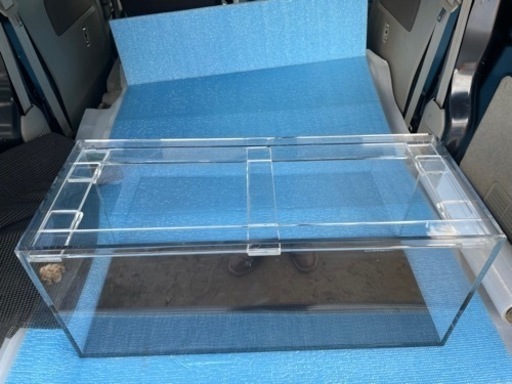 75×33.5×30  アクリル水槽　底面黒　熱帯魚