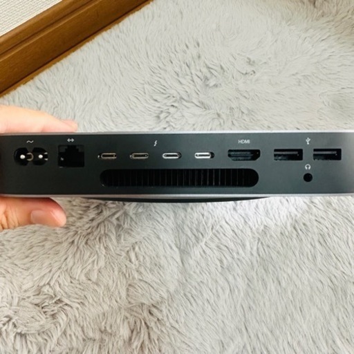 Apple Mac mini 2018 スペースグレイ Core i7 / 16GB / SSD 250GB