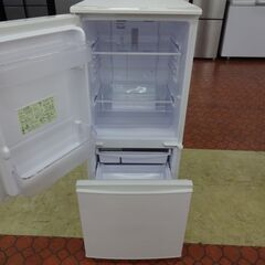 ID 148390  冷蔵庫2ドア　137L　シャープ　２０１７年製　SJ-D14C-W