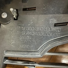 未使用品フロントグリル(アルファード)