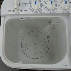 【店頭受け渡し】　ヤマダセレクト　2槽式洗濯機　5.5kg　YWM-TD55G2　2022年製　中古品　￥17,380