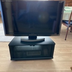 40インチ液晶テレビ