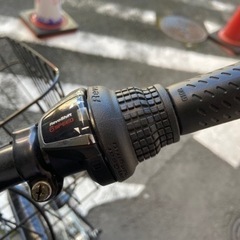 【購入から半年未満きれい】6段ギア付自転車