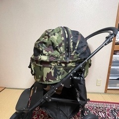 【美品】エアーバギー　ペット　Air buggy for pet ドーム2 SMサイズ　カモフラ柄
