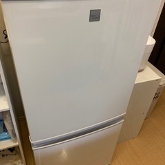 シャープ 冷蔵庫 美品 2020年製