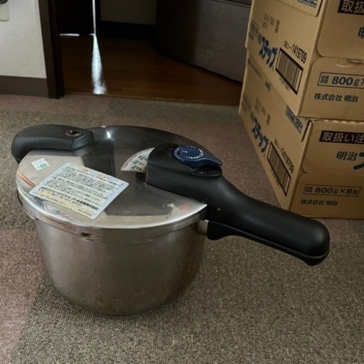 ステンレス圧力鍋　5.5L