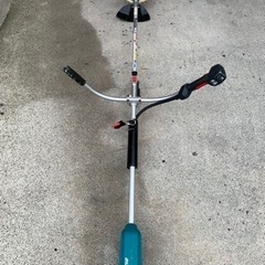 makita 充電式草刈機