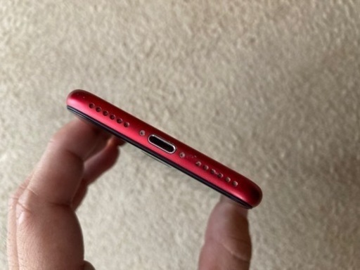 iPhoneSE第２世代　中古