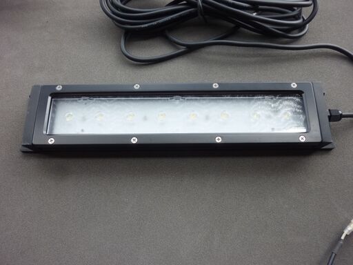 防滴型LEDライト　屋外使用可能