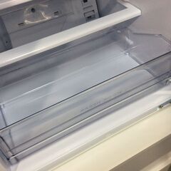 (10/8受渡済)YJT7445【AQUA/アクア 3ドア冷蔵庫】美品 2021年製 AQR-27K-W 家電 キッチン 冷蔵冷凍庫 自動製氷 右開きドア 272L