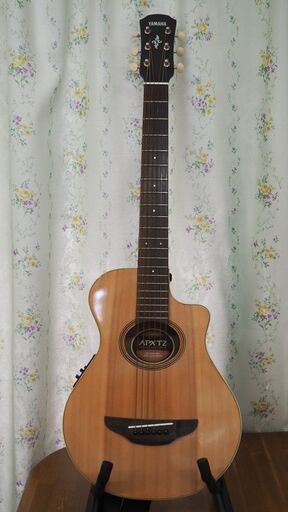 ミニギター Yamaha APX T2 10,000円