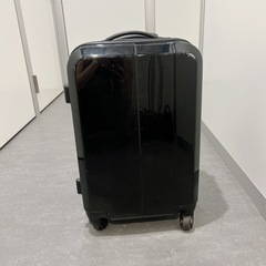 TSAロック　スーツケース　黒　美品